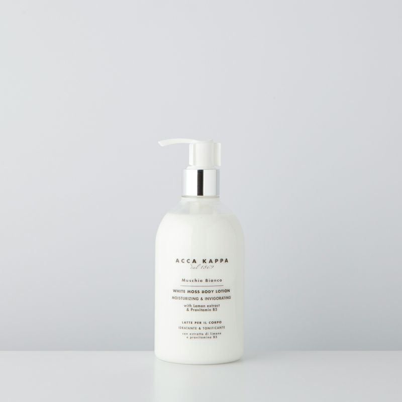 アッカカッパ ホワイトモス ボディローション300ml | W and P オンラインストア | ≪公式通販≫ACCA KAPPA、CARTHUSIA  etc.